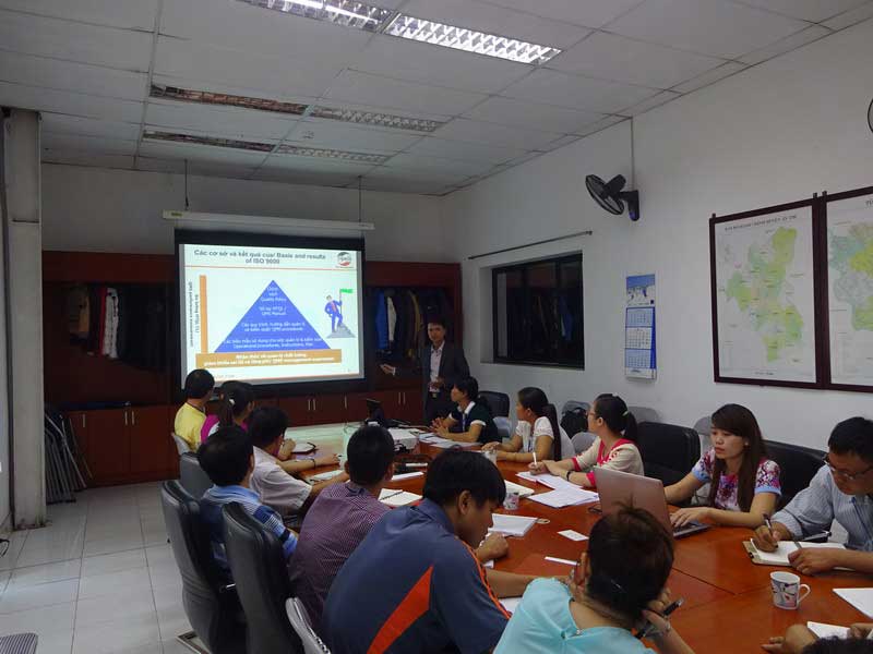 1 2 Khởi động dự án xây dựng và áp dụng hệ thống quản lý chất lượng theo tiêu chuẩn ISO 9001:2015 tại công ty TNHH Foremart Việt Nam