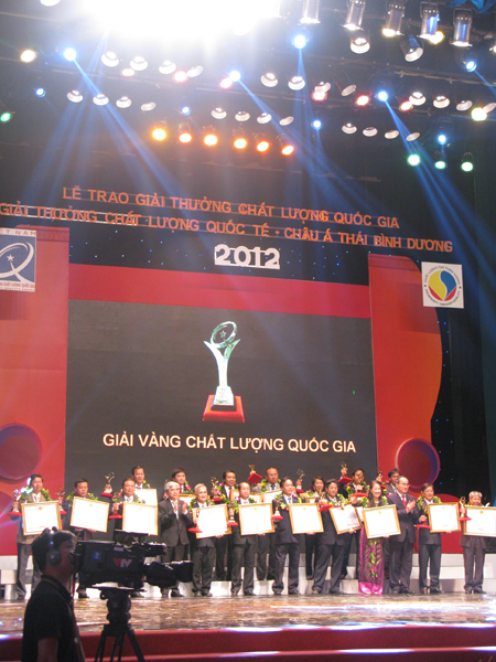 Toancanh Lễ trao Giải thưởng Chất lượng Quốc gia 2012 (17/3/2013)